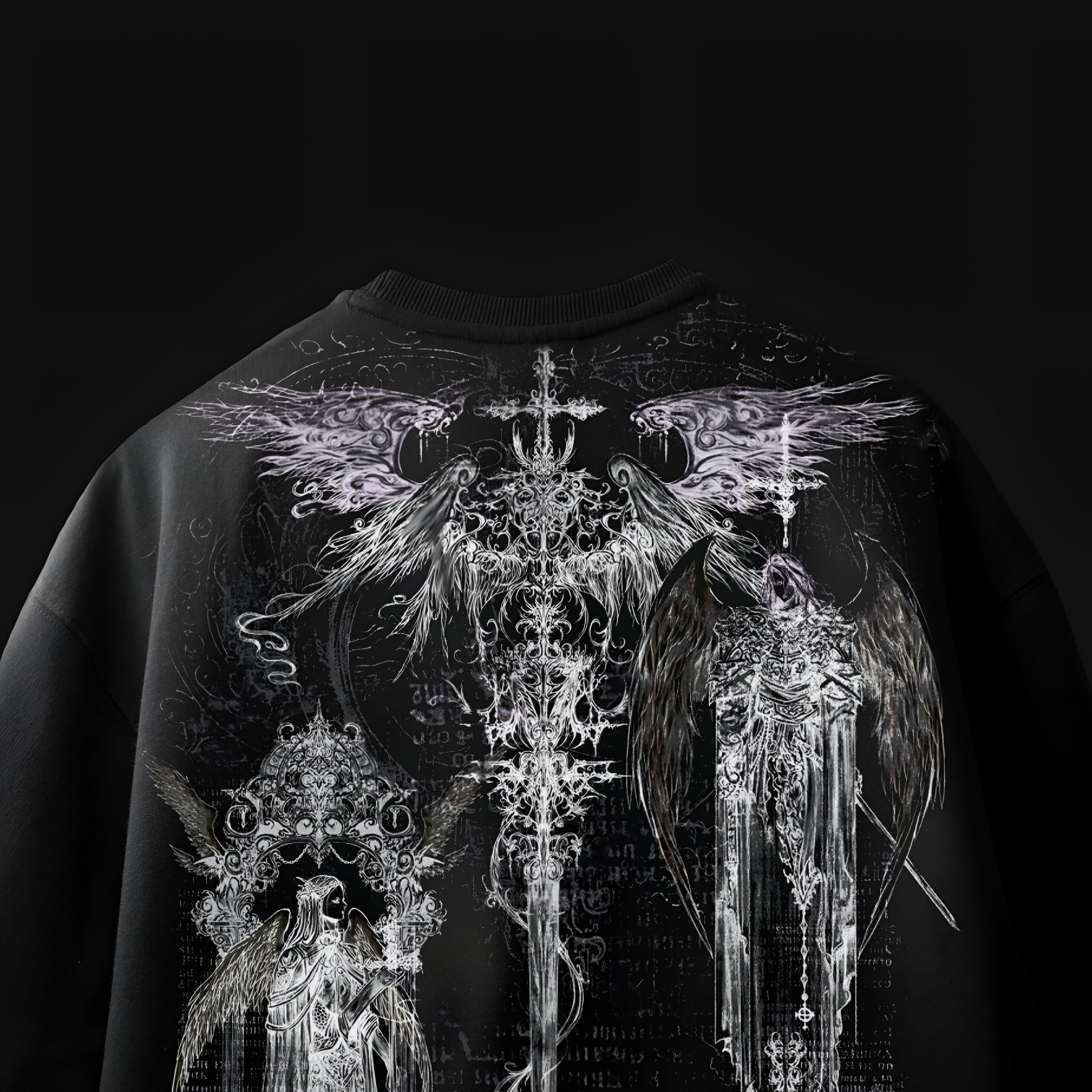 FALLEN DIVINITY OVERSIZED TEE