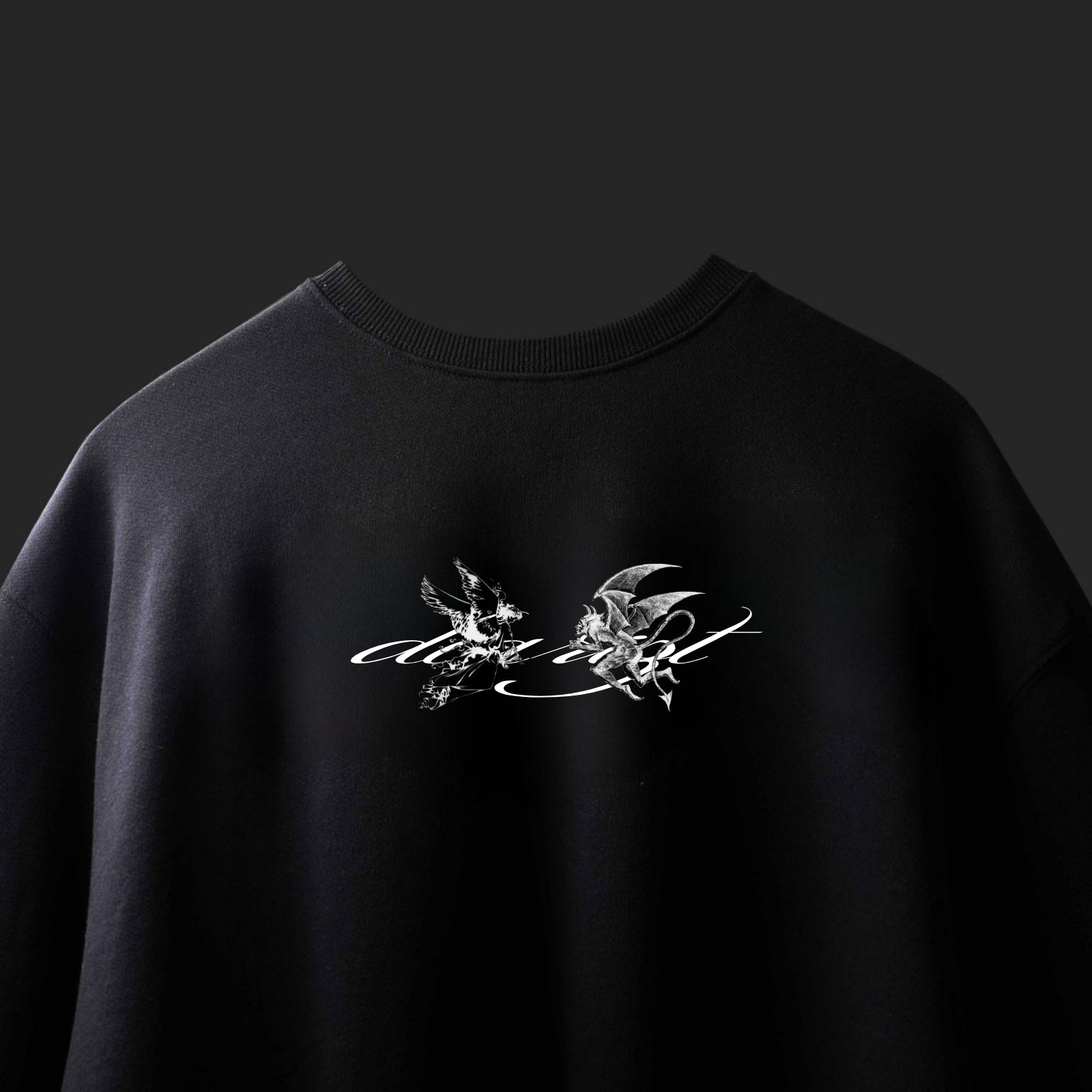 FALLEN DIVINITY OVERSIZED TEE